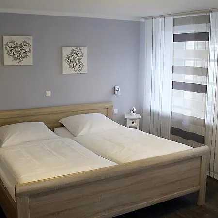 Hotel Haus Padberg 2*